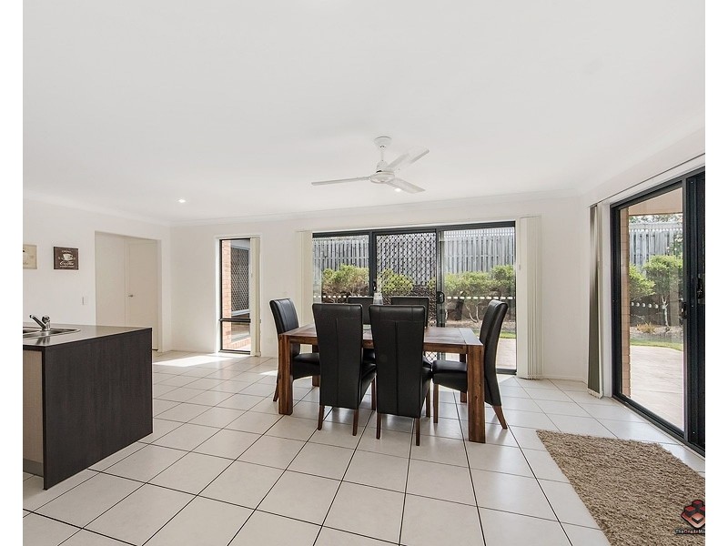 45 Cobb and Co Drive, Oxenford QLD 4210