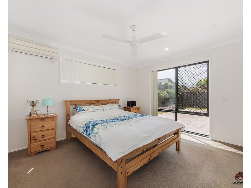 45 Cobb and Co Drive, Oxenford QLD 4210