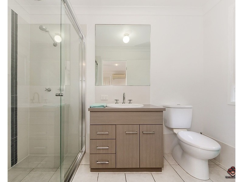 45 Cobb and Co Drive, Oxenford QLD 4210