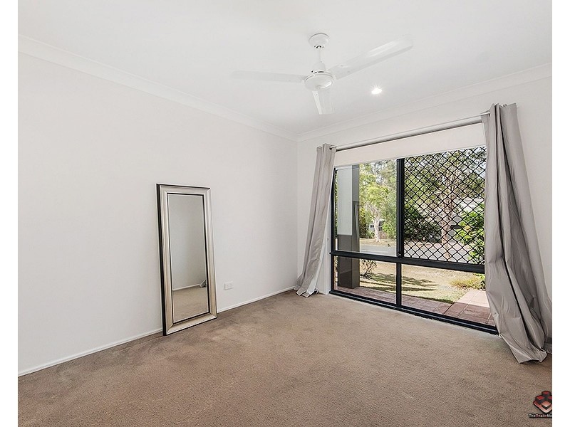 45 Cobb and Co Drive, Oxenford QLD 4210