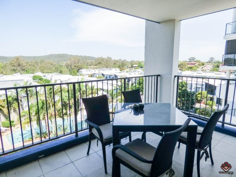 16 Surbiton Court, Carindale QLD 4152