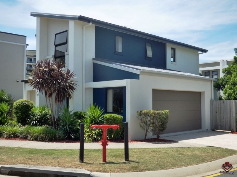 16 Surbiton Court, Carindale QLD 4152