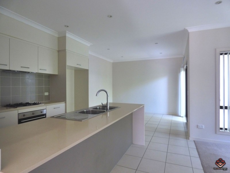 16 Surbiton Court, Carindale QLD 4152