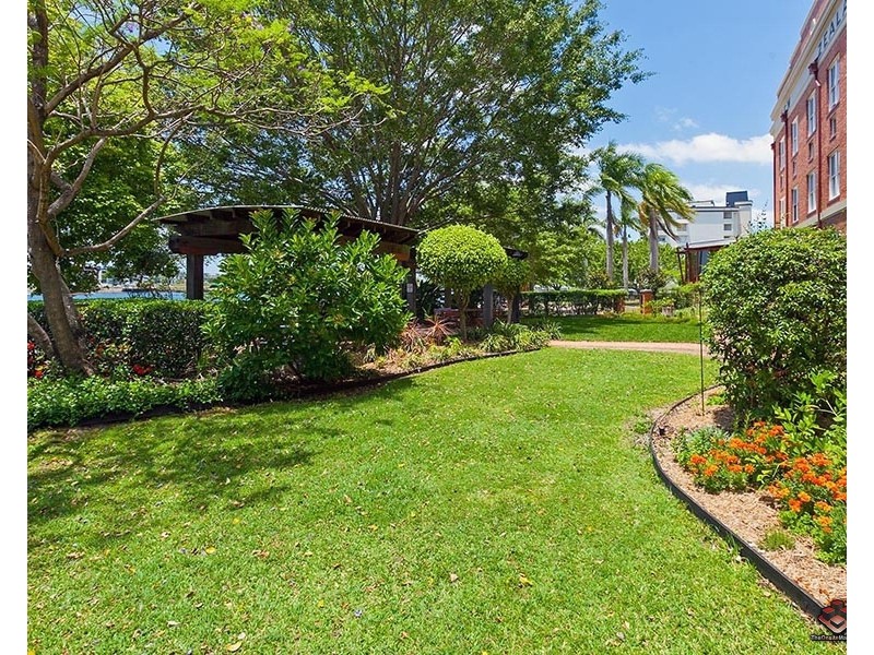 53 Vernon Terrace, Teneriffe QLD 4005