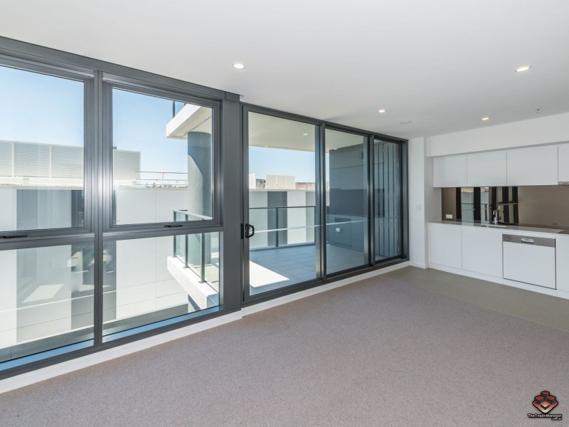 20506/300 Old Cleveland Road, Coorparoo QLD 4151