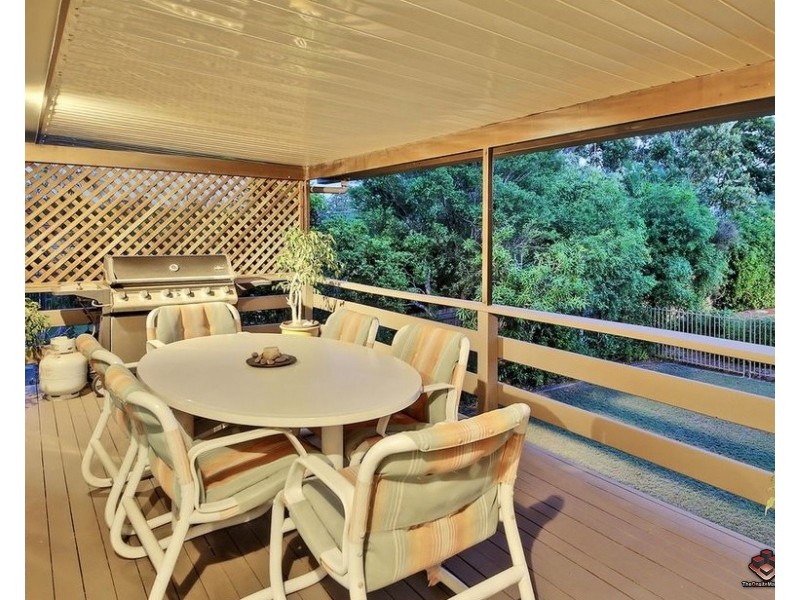 15 Dema Street, Sunnybank QLD 4109