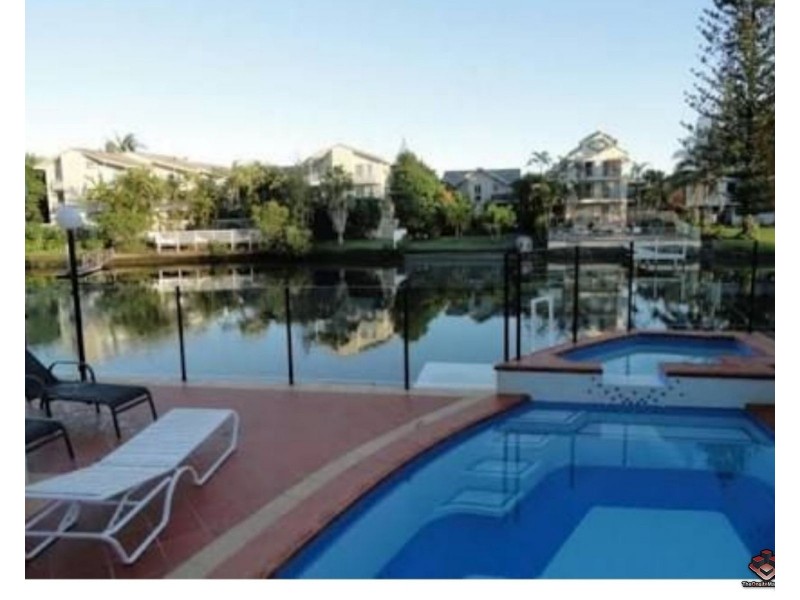 12 Paradise Island, Surfers Paradise QLD 4217