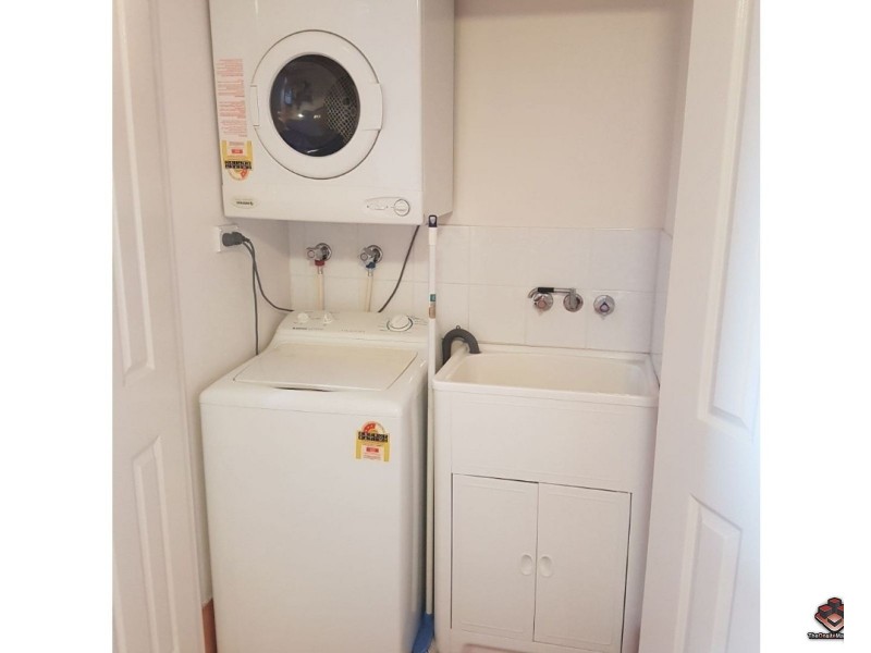 12 Paradise Island, Surfers Paradise QLD 4217