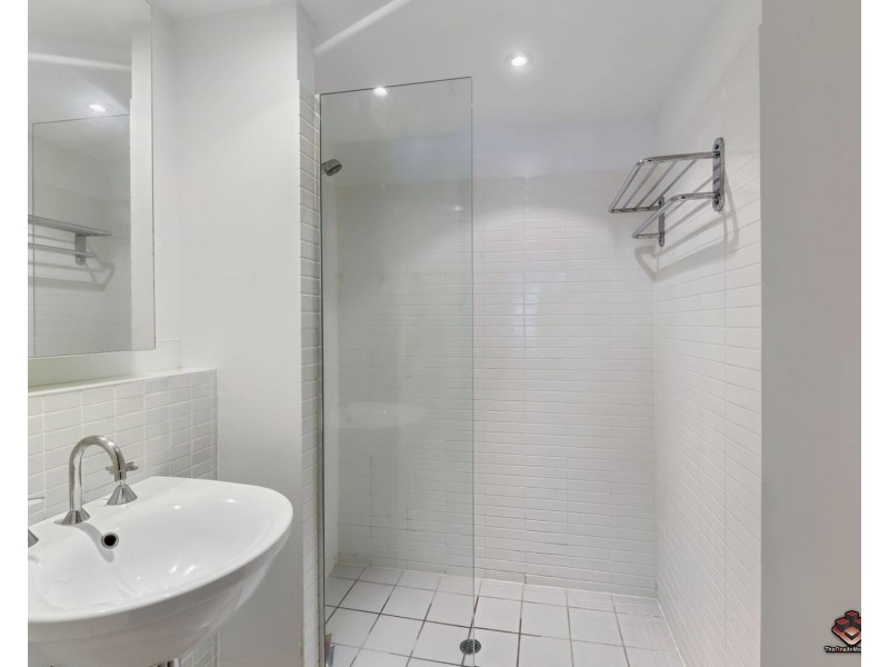 64 Macquarie Street, Teneriffe QLD 4005