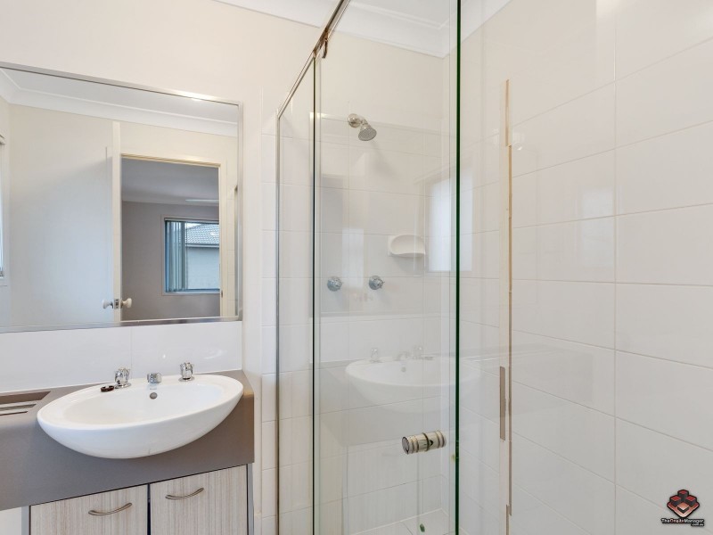 1 Bass Court, North Lakes QLD 4509