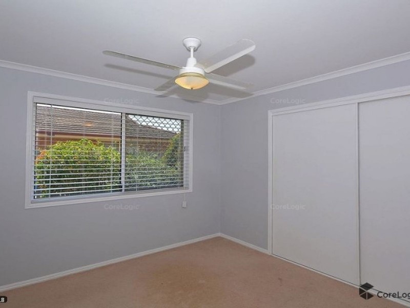 11 Earls Court, Point Vernon QLD 4655