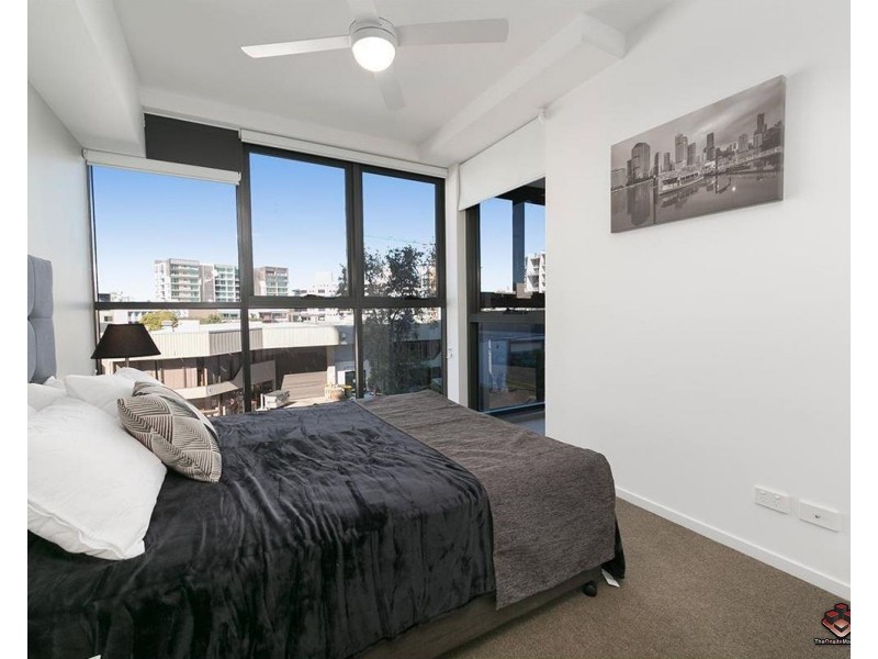 13 Railway Terrace, Milton QLD 4064