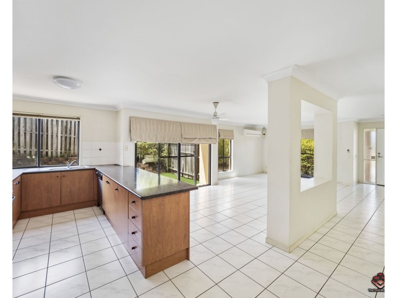 1 Olympic Place, Sinnamon Park QLD 4073