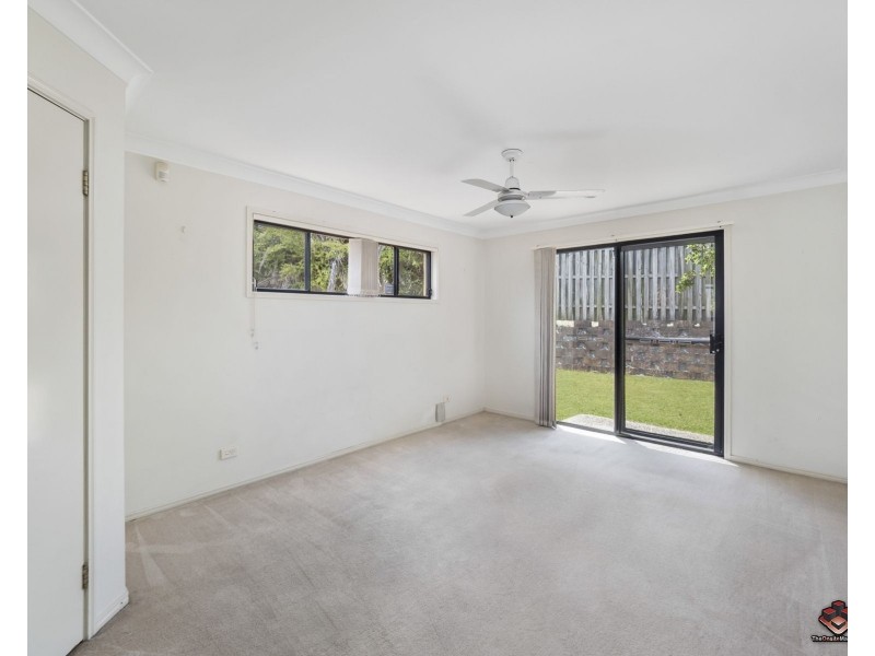 1 Olympic Place, Sinnamon Park QLD 4073