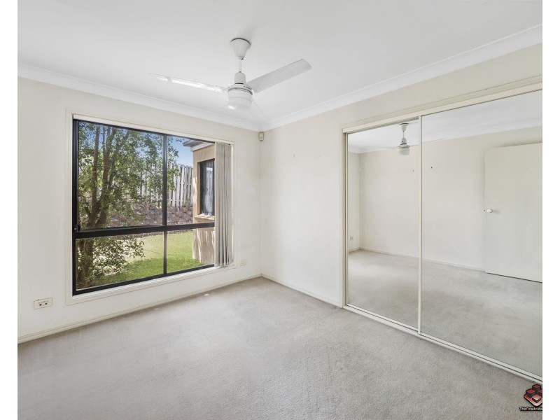 1 Olympic Place, Sinnamon Park QLD 4073