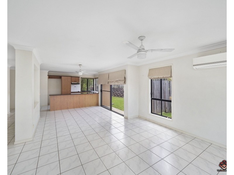 1 Olympic Place, Sinnamon Park QLD 4073