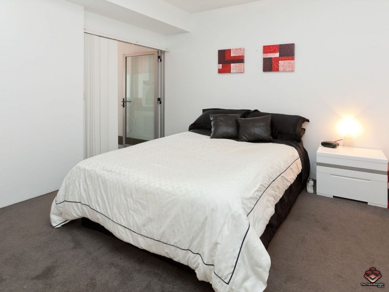 1 Ella Street, Newstead QLD 4006