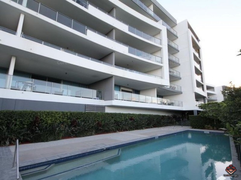 41 Harbour Town Drive, Biggera Waters QLD 4216