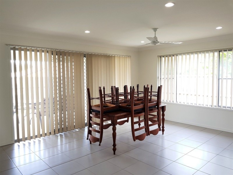 18 Oxley Circuit, Urraween QLD 4655