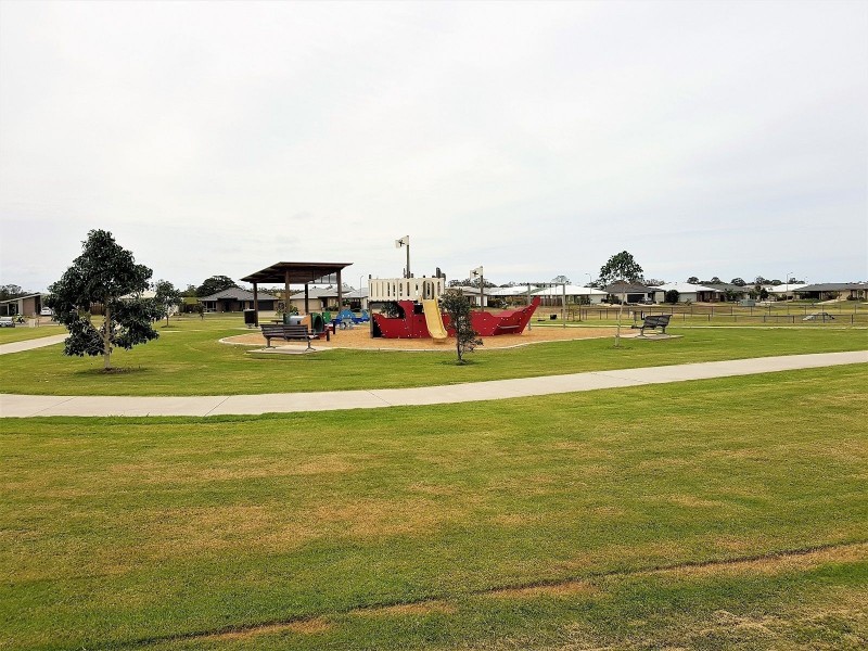 18 Oxley Circuit, Urraween QLD 4655