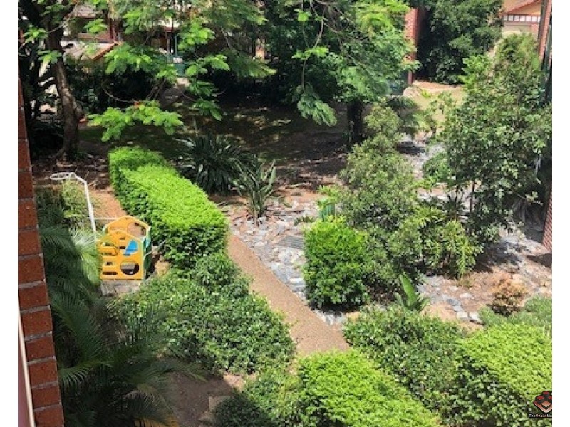 100 Racecourse Drive, Bundall QLD 4217