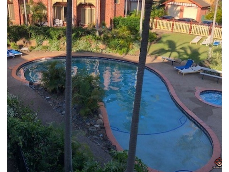 100 Racecourse Drive, Bundall QLD 4217