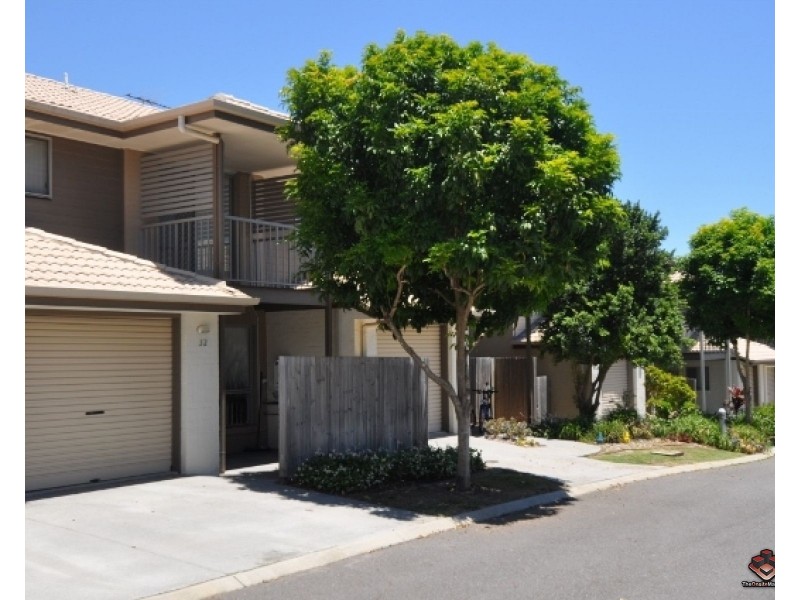 130 Jutland Street, Oxley QLD 4075