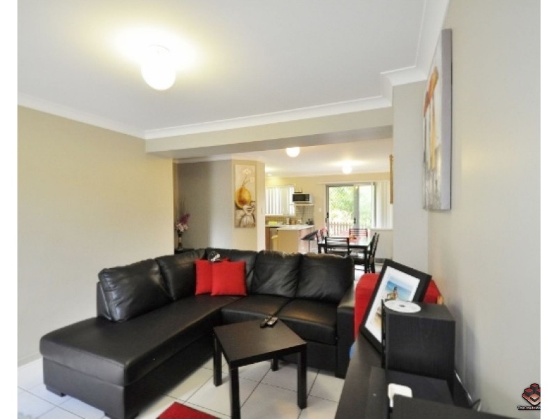 130 Jutland Street, Oxley QLD 4075