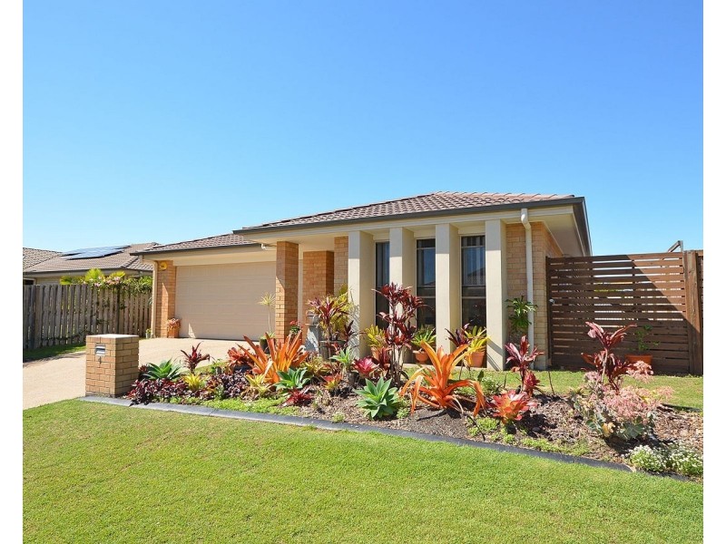 4 Burke Court, Urraween QLD 4655