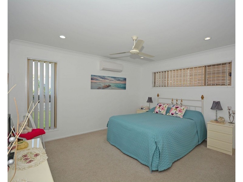 4 Burke Court, Urraween QLD 4655