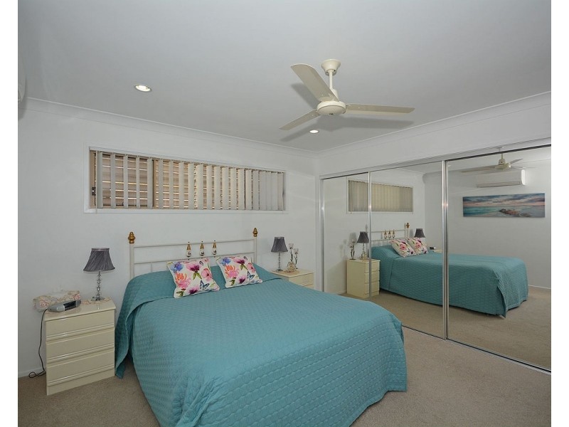 4 Burke Court, Urraween QLD 4655