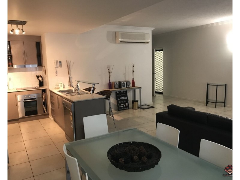 330 Sturt Street, Townsville City QLD 4810