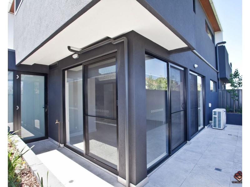 4/61 Droop Street, Footscray VIC 3011