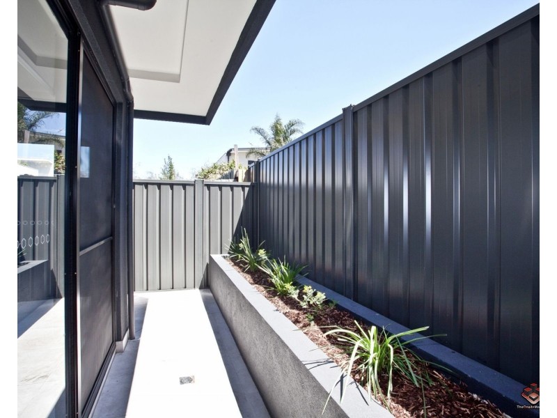 4/61 Droop Street, Footscray VIC 3011