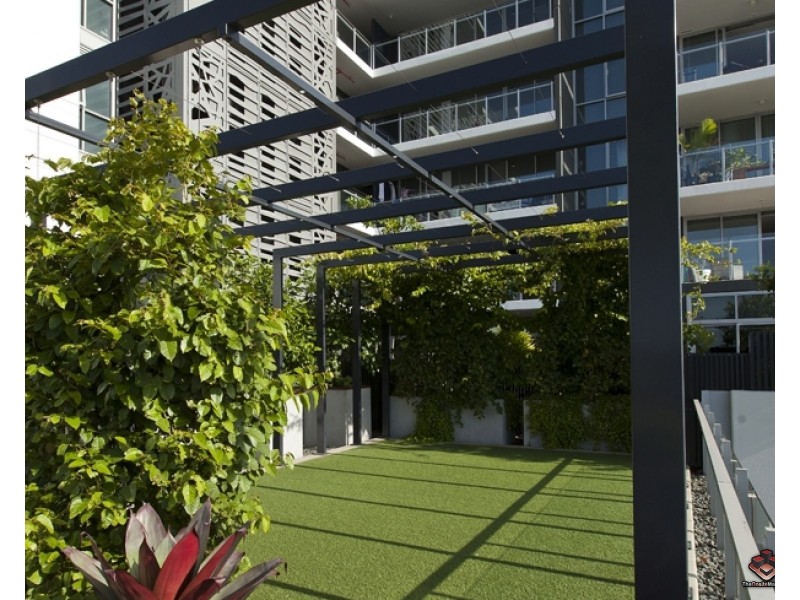855 Stanley Street, Woolloongabba QLD 4102