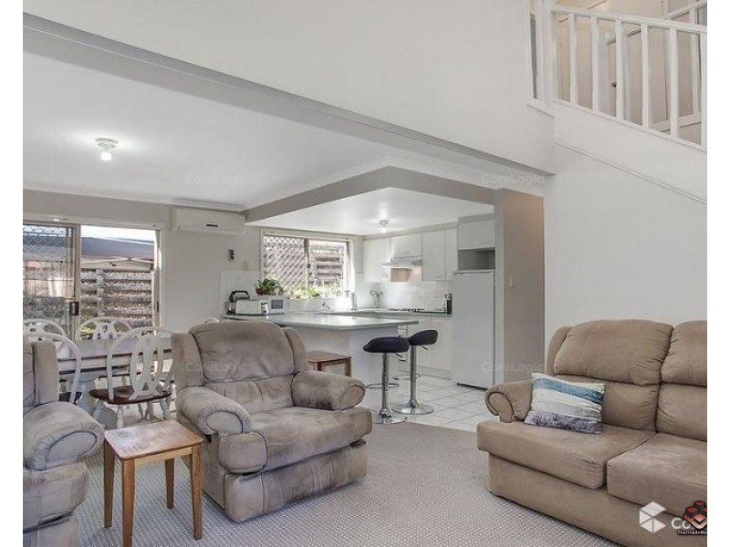 1A Alison Road, Carrara QLD 4211