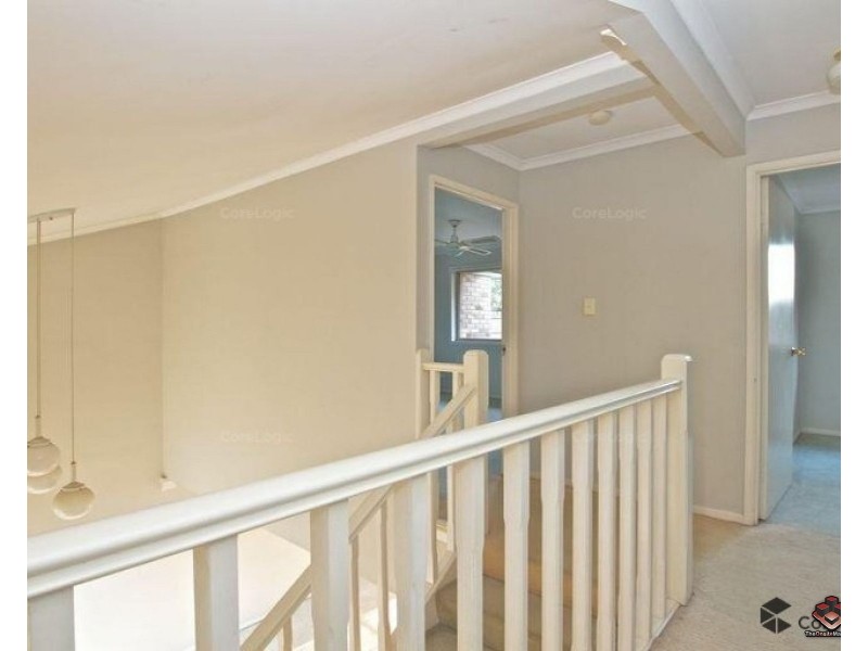 1A Alison Road, Carrara QLD 4211