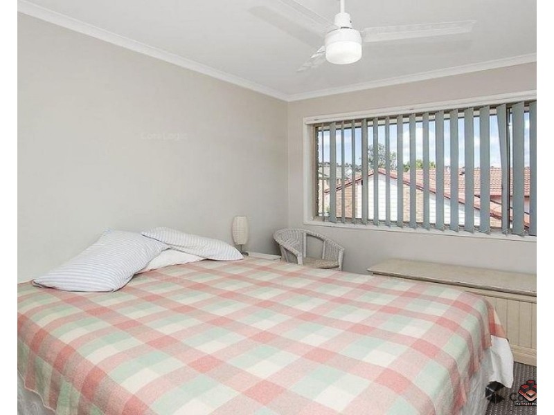 1A Alison Road, Carrara QLD 4211