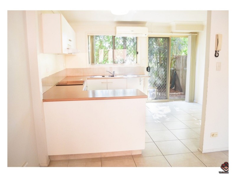60 Whitby Street, Southport QLD 4215