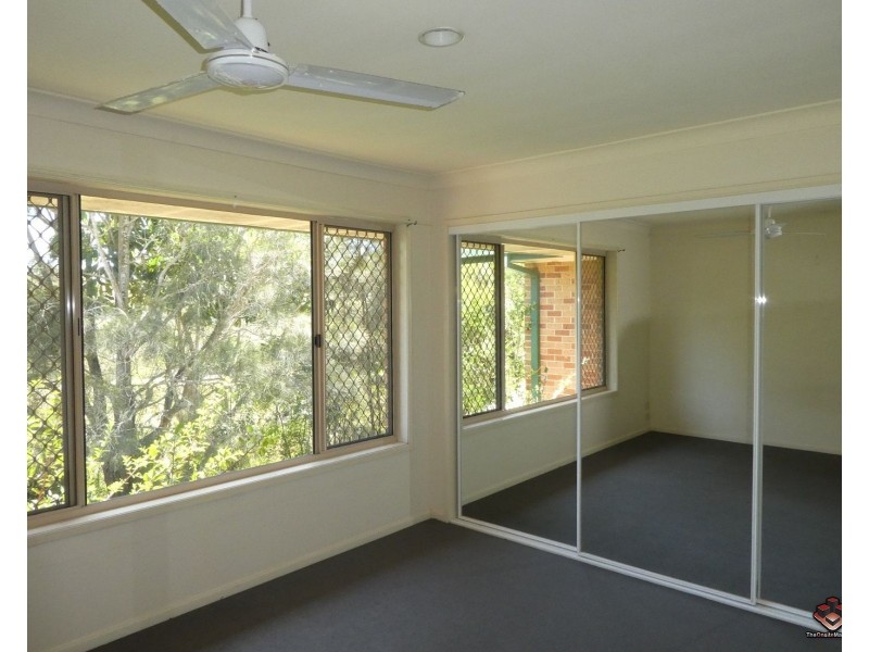 75 Brown Street, Labrador QLD 4215