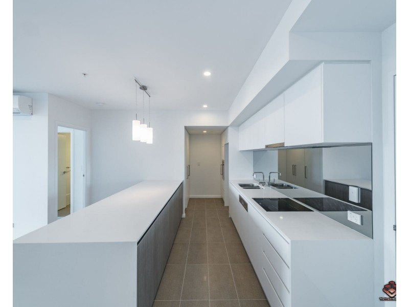 11502/300 Old Cleveland Road, Coorparoo QLD 4151