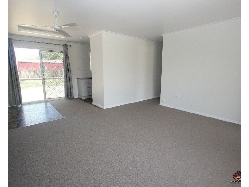 Point Vernon QLD 4655