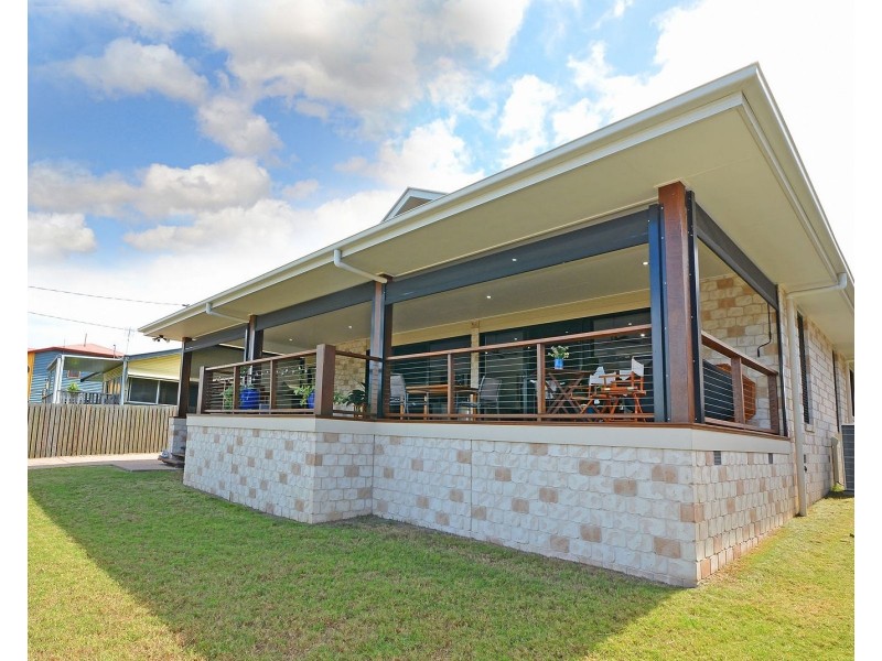 201 Esplanade, Pialba QLD 4655