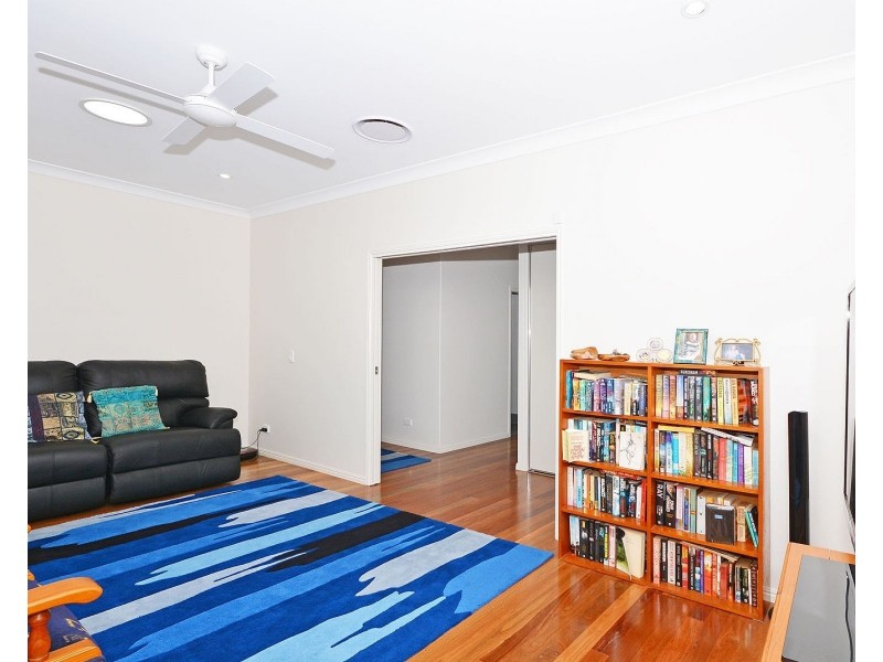 201 Esplanade, Pialba QLD 4655