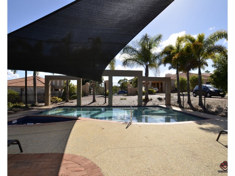 93/24 Amsonia Court, Arundel QLD 4214