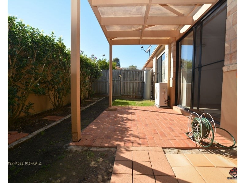 93/24 Amsonia Court, Arundel QLD 4214