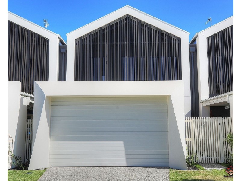 21 Magnoli Circuit, Palm Beach QLD 4221