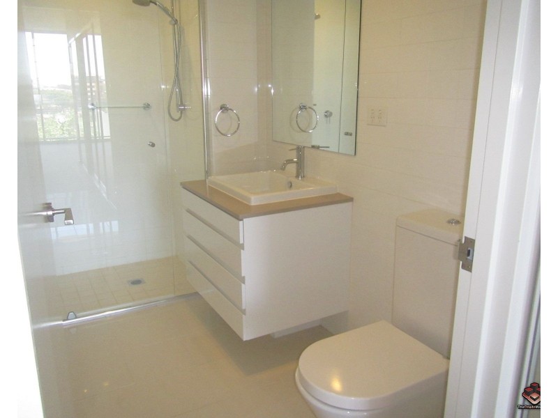 37C Harbour Road, Hamilton QLD 4007