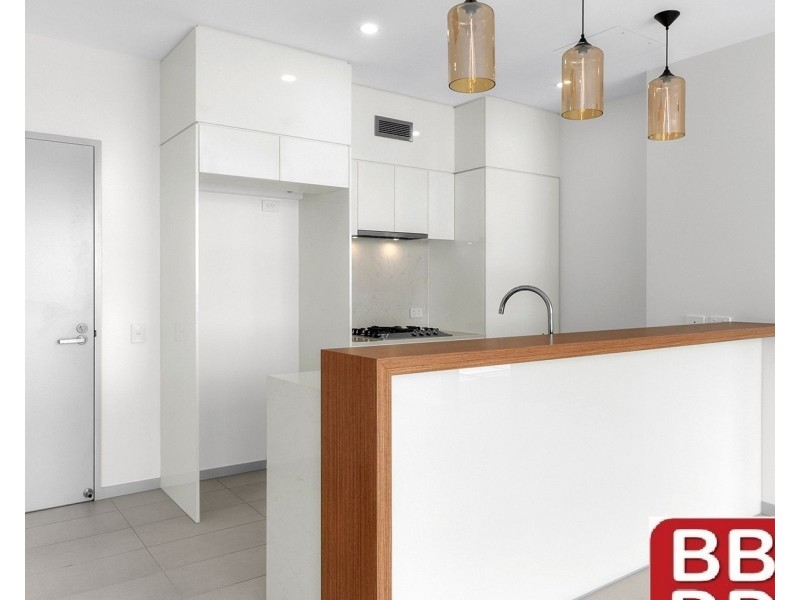 8 Dickens Street, Spring Hill QLD 4000