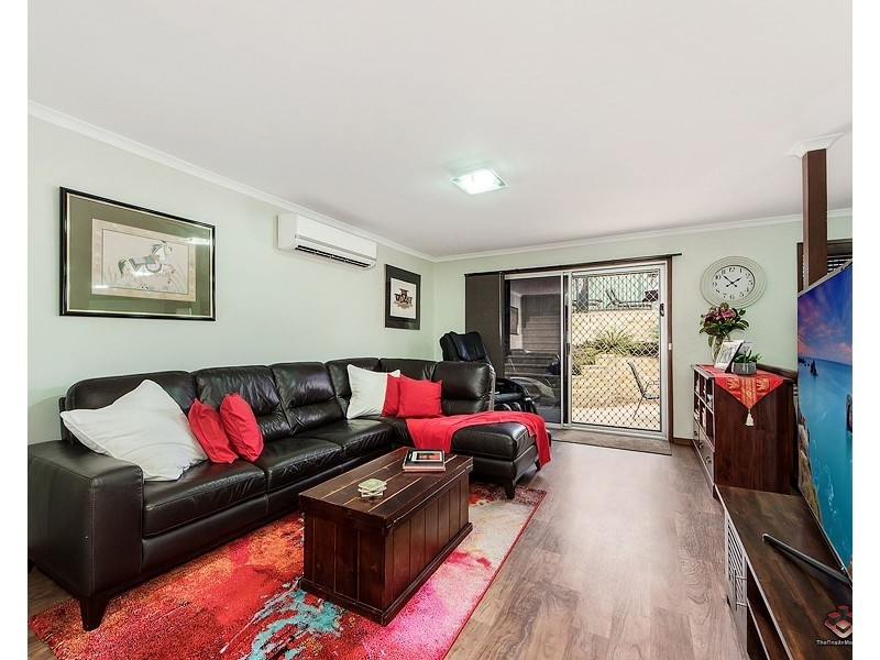 4 Catani Place, Helensvale QLD 4212